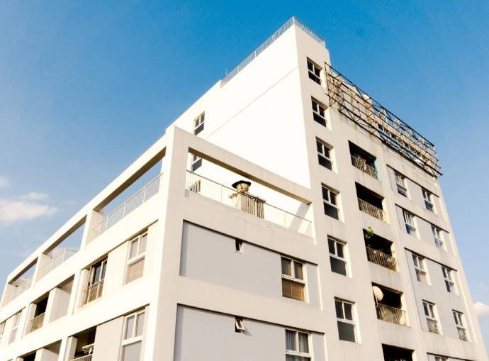 <button class="btn " href="/contact/">Contact US</butoon>